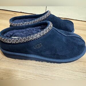 UGG Dark Blue Slippers with Patterned Trim